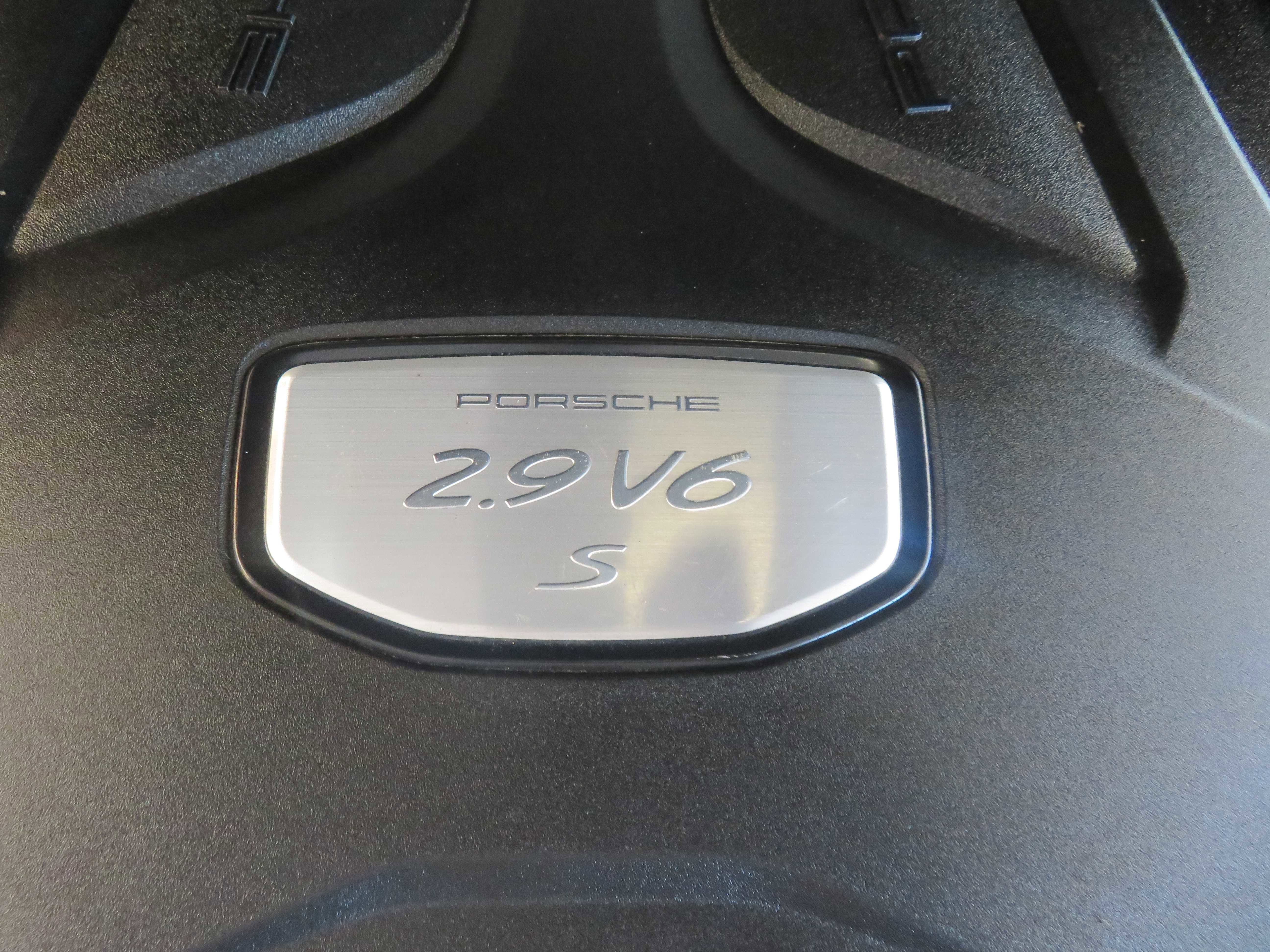 Used 2020 Porsche Cayenne S image 60