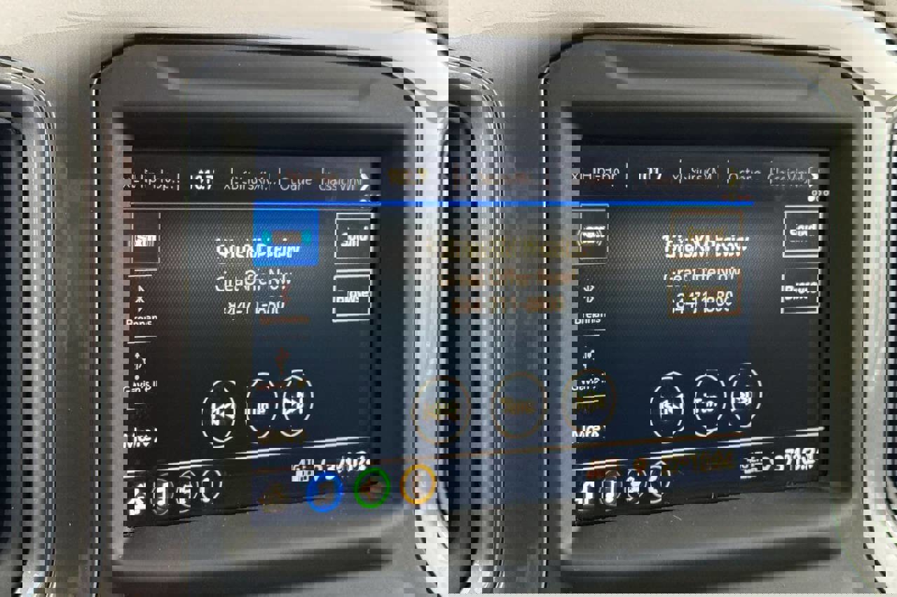 Used 2022 GMC Sierra 3500 Pro w/ Gooseneck/5TH Wheel Package image 35