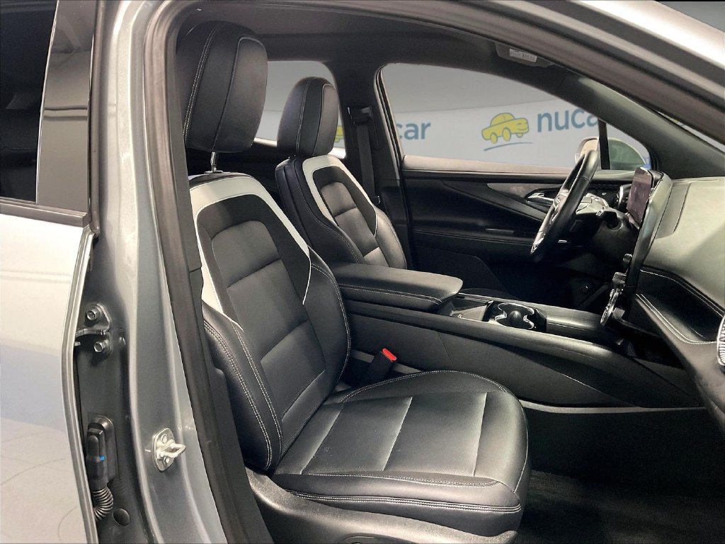 Used 2024 Chevrolet Blazer EV LT AWD/4WD image 11