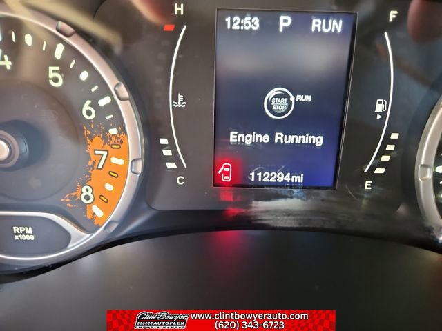 Used 2016 Jeep Renegade Latitude FWD image 15