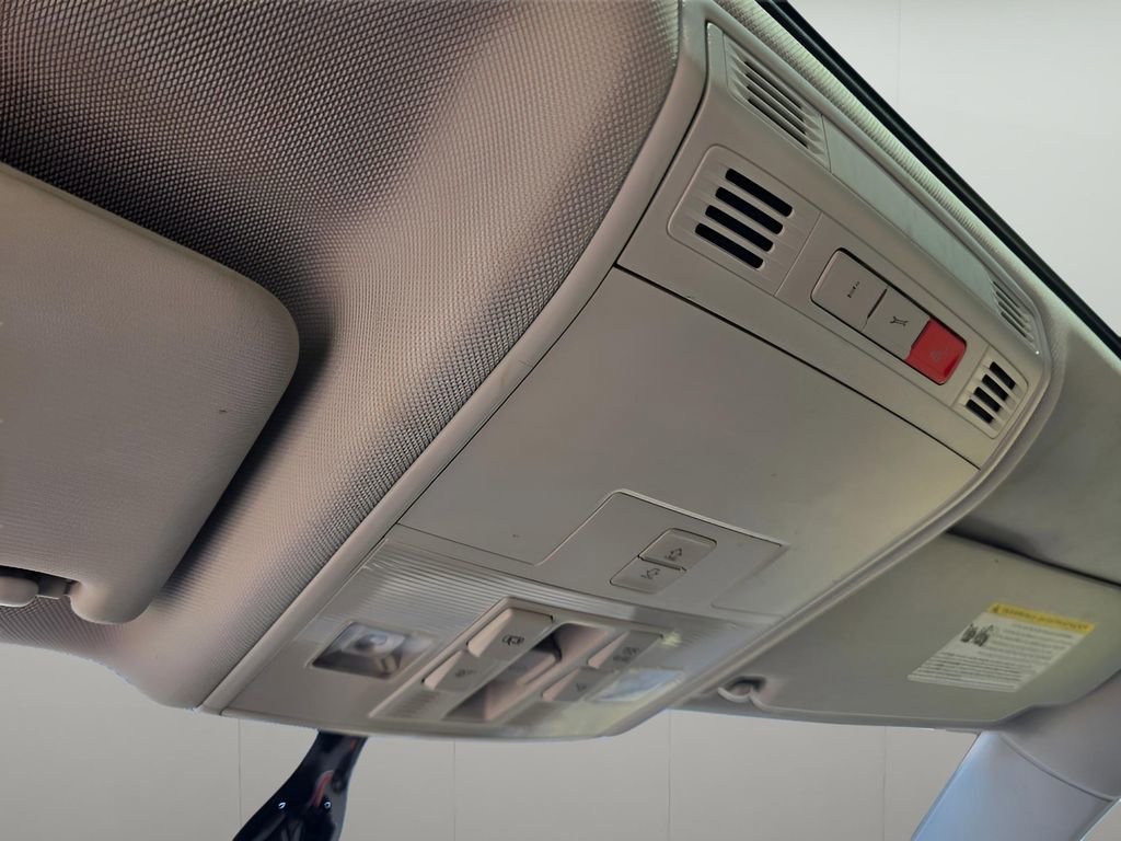 Used 2017 Volkswagen Golf Alltrack SE image 16