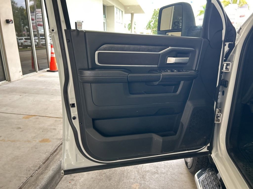 Certified 2024 RAM 2500 Big Horn AWD/4WD image 33