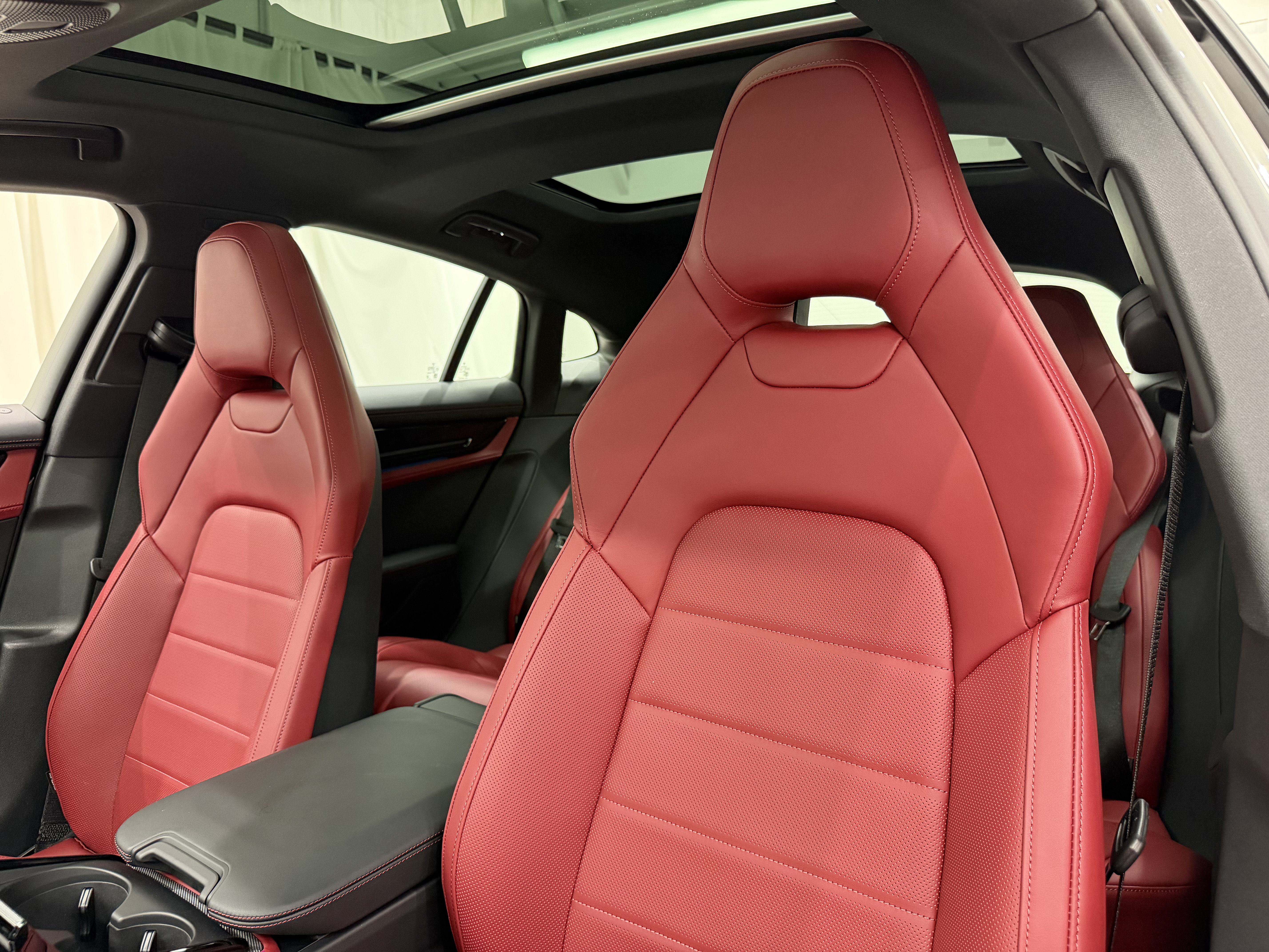 New 2026 Porsche Panamera 4 AWD/4WD image 34