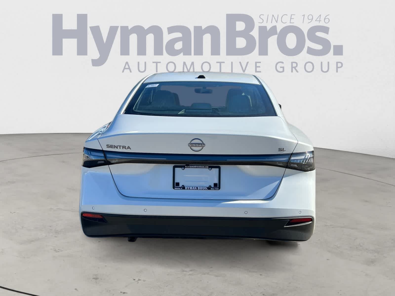 New 2026 Nissan Sentra SL w/ Floor Mat Package FWD image 4