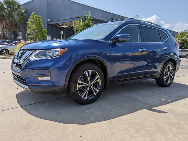 Used 2019 Nissan Rogue SV w/ Premium Package FWD image 10