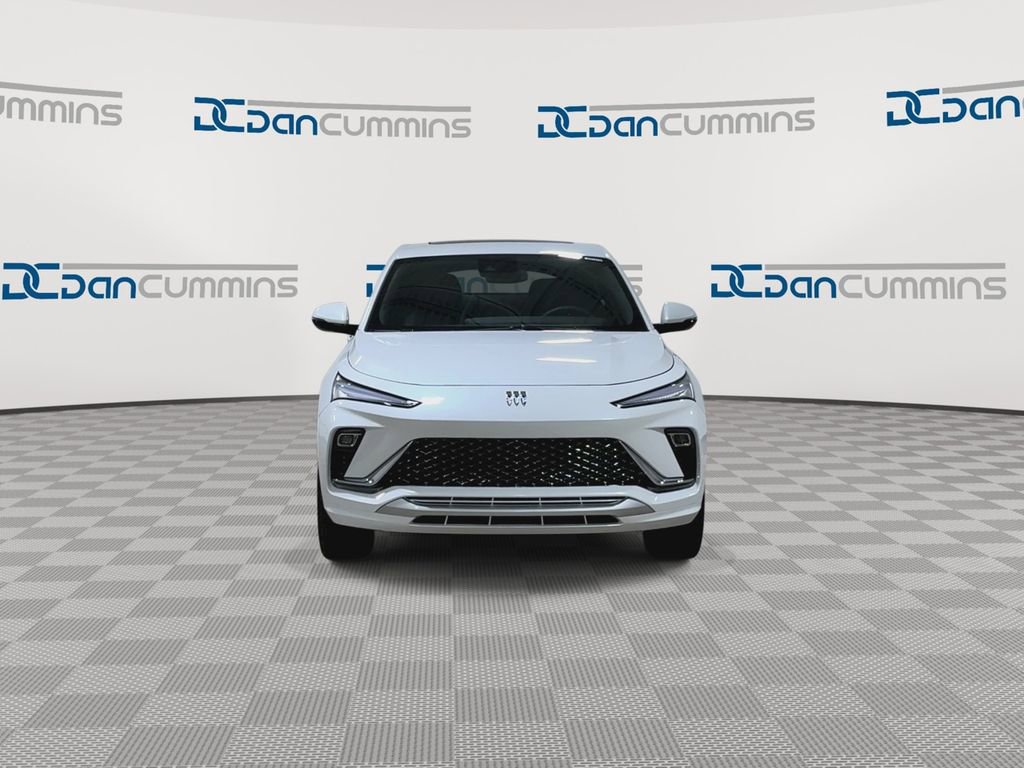 New 2026 Buick Envista Avenir image 3