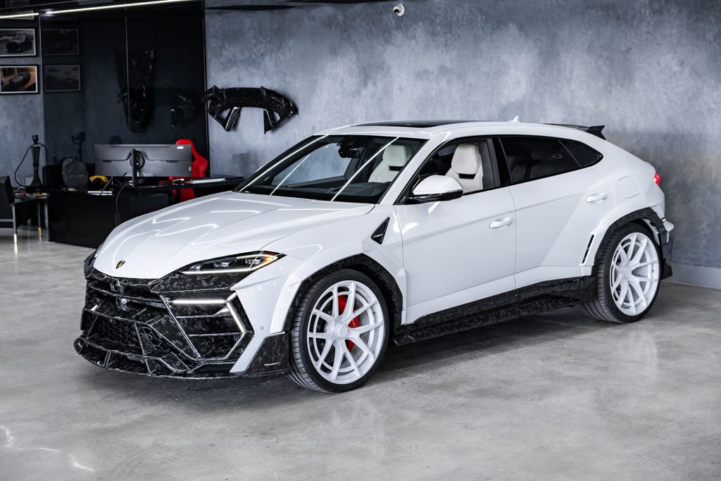 Used 2026 Lamborghini Urus SE AWD/4WD image 6