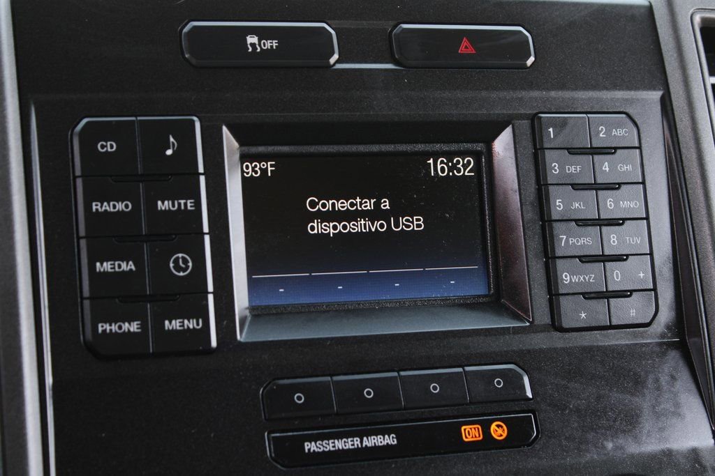 Used 2018 Ford F450 XL w/ Trailer Tow Package image 31