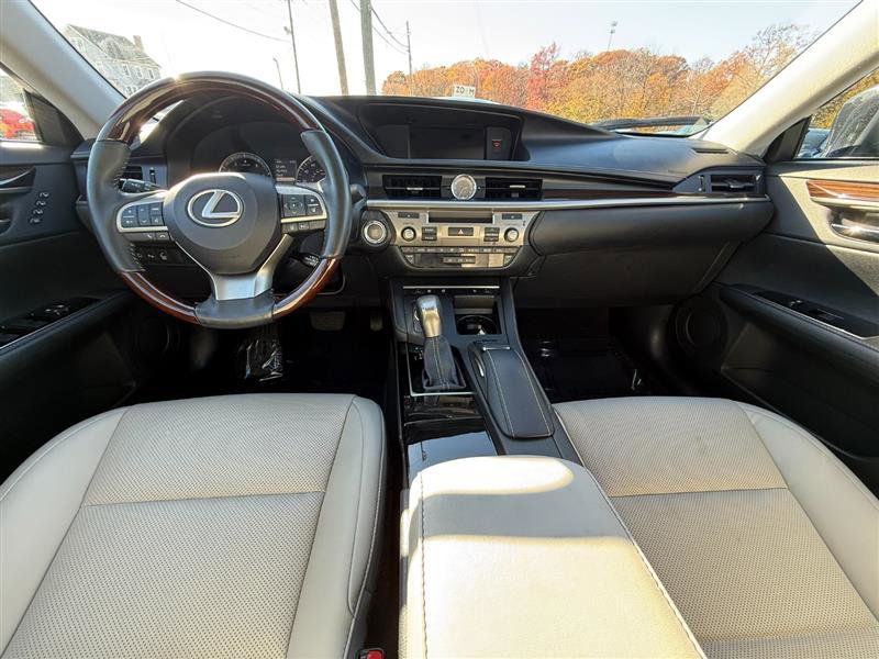 Used 2017 Lexus ES 350 image 12