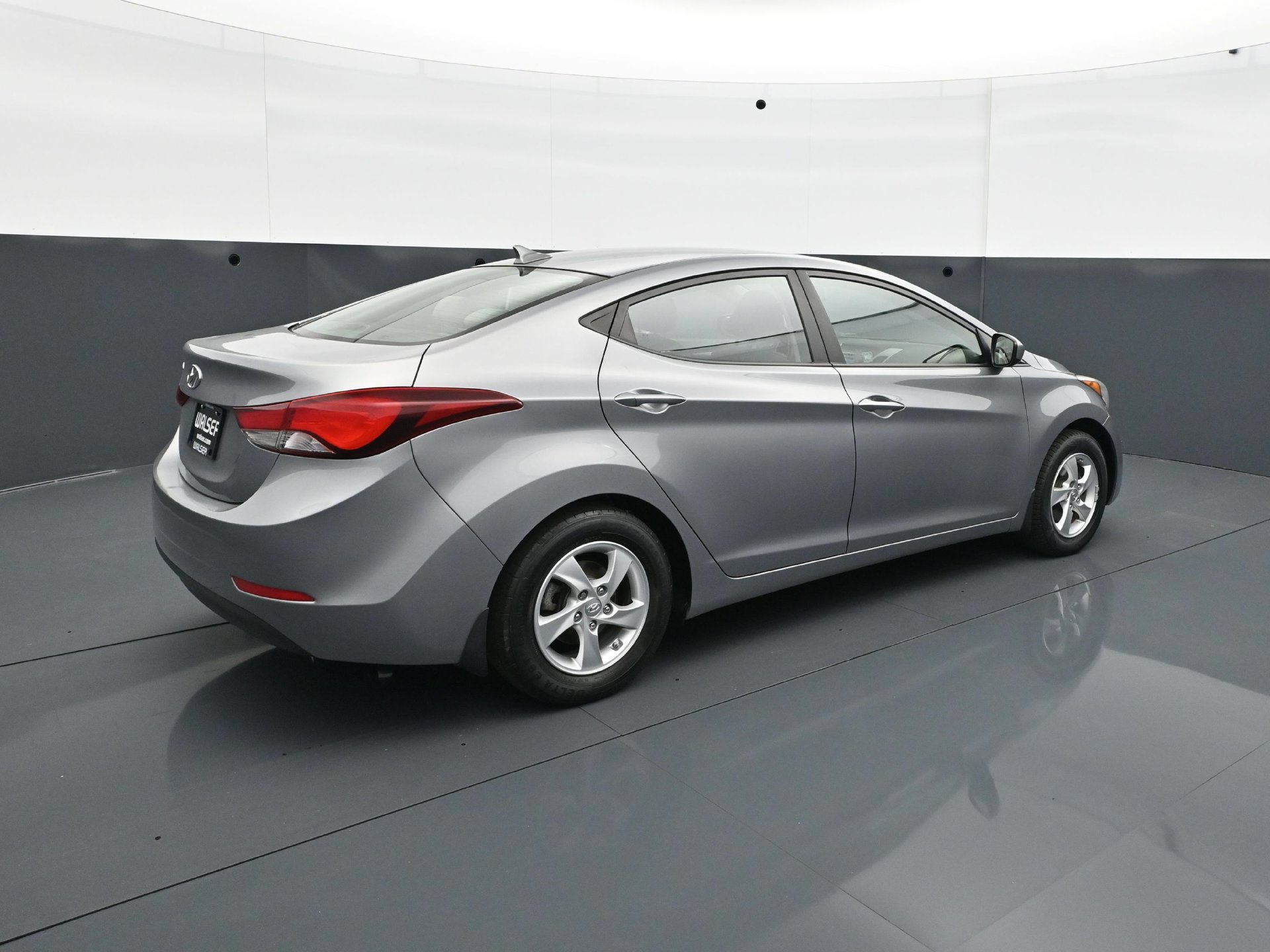 Used 2015 Hyundai Elantra SE FWD image 7
