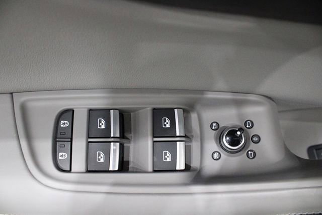 Used 2021 Audi Q7 3.0T Prestige image 14