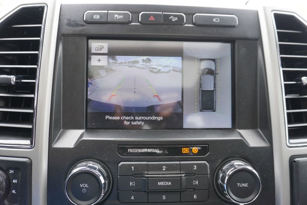 Used 2019 Ford F350 Lariat w/ Lariat Ultimate Package AWD/4WD image 9