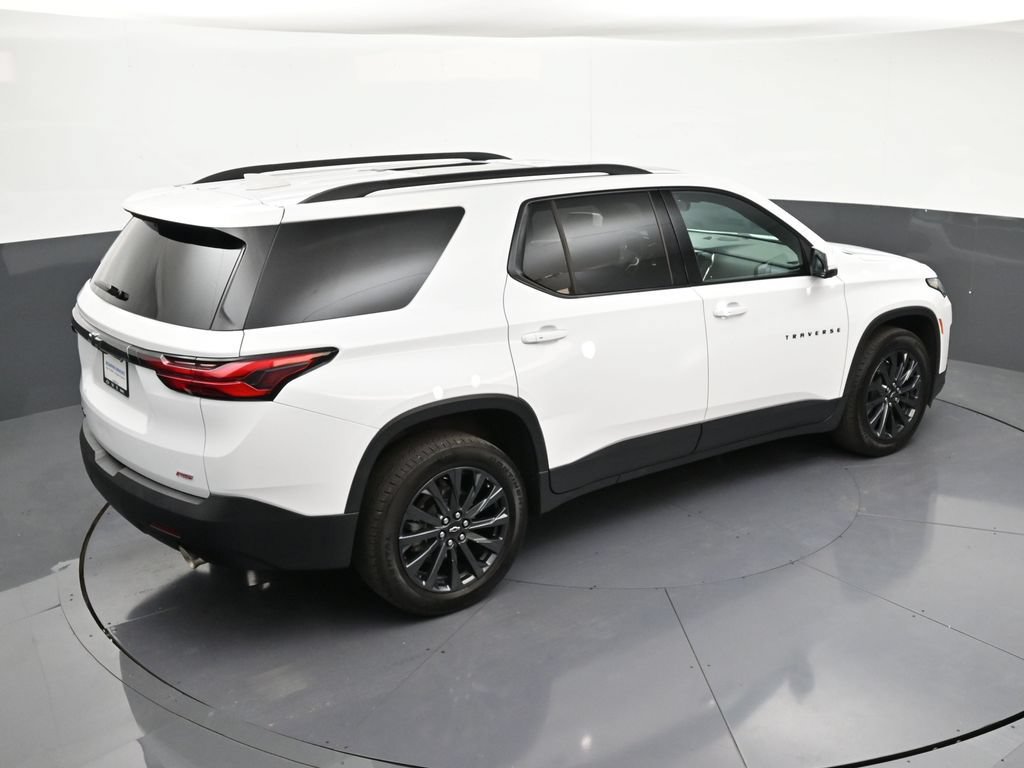 Certified 2023 Chevrolet Traverse RS w/ LPO, Floor Liner Package AWD/4WD image 20