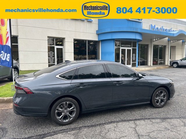 Used 2023 Honda Accord EX image 1