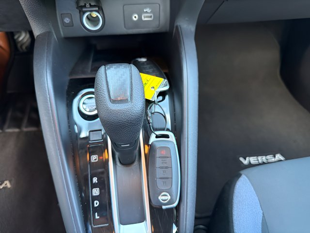 Used 2023 Nissan Versa SV FWD image 13