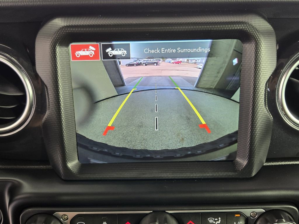 Used 2023 Jeep Wrangler Unlimited Rubicon 392 w/ Trailer Tow Package AWD/4WD image 18