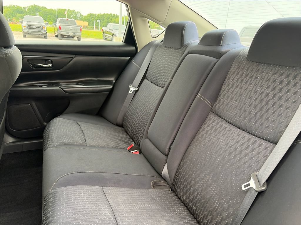 Used 2016 Nissan Altima 2.5 S w/ Power Driver Seat Package FWD image 32