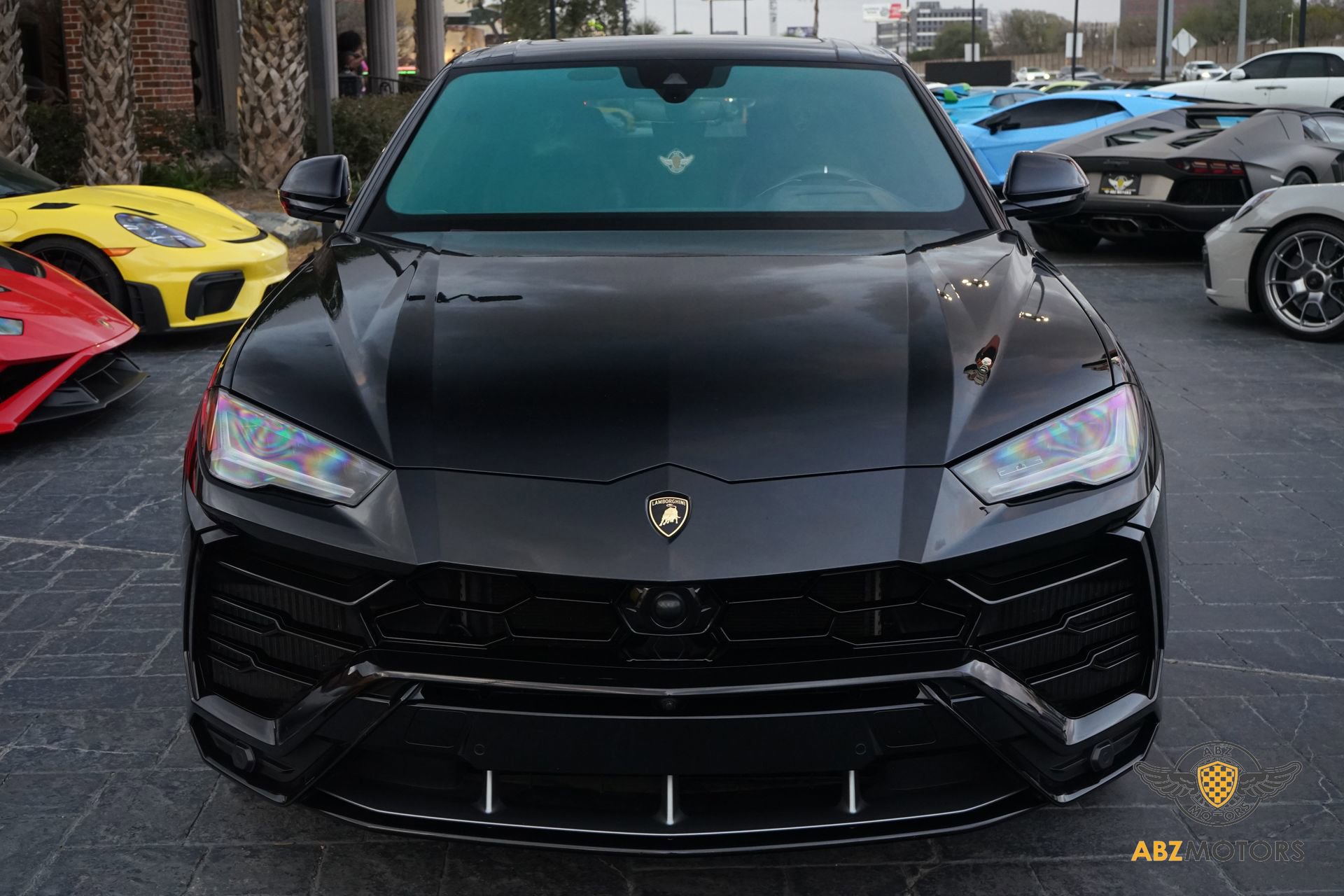 Used 2019 Lamborghini Urus image 4