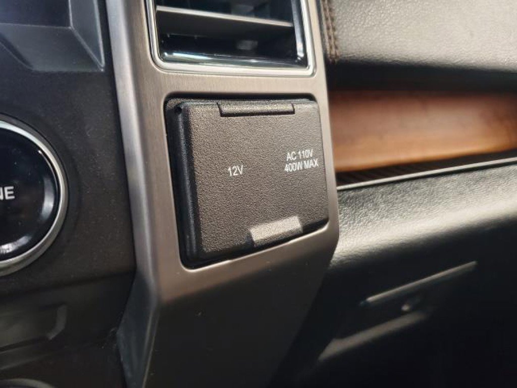 Used 2017 Ford F150 Limited w/ Trailer Tow Package AWD/4WD image 29