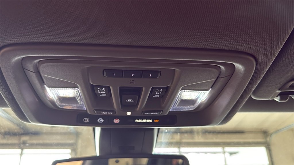 Used 2020 GMC Sierra 1500 SLT w/ SLT Premium Plus Package image 35