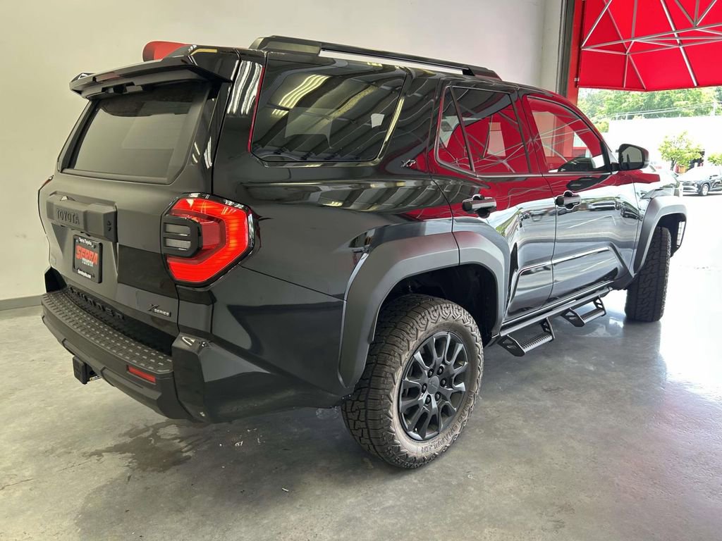 Used 2026 Toyota 4Runner SR5 AWD/4WD image 3