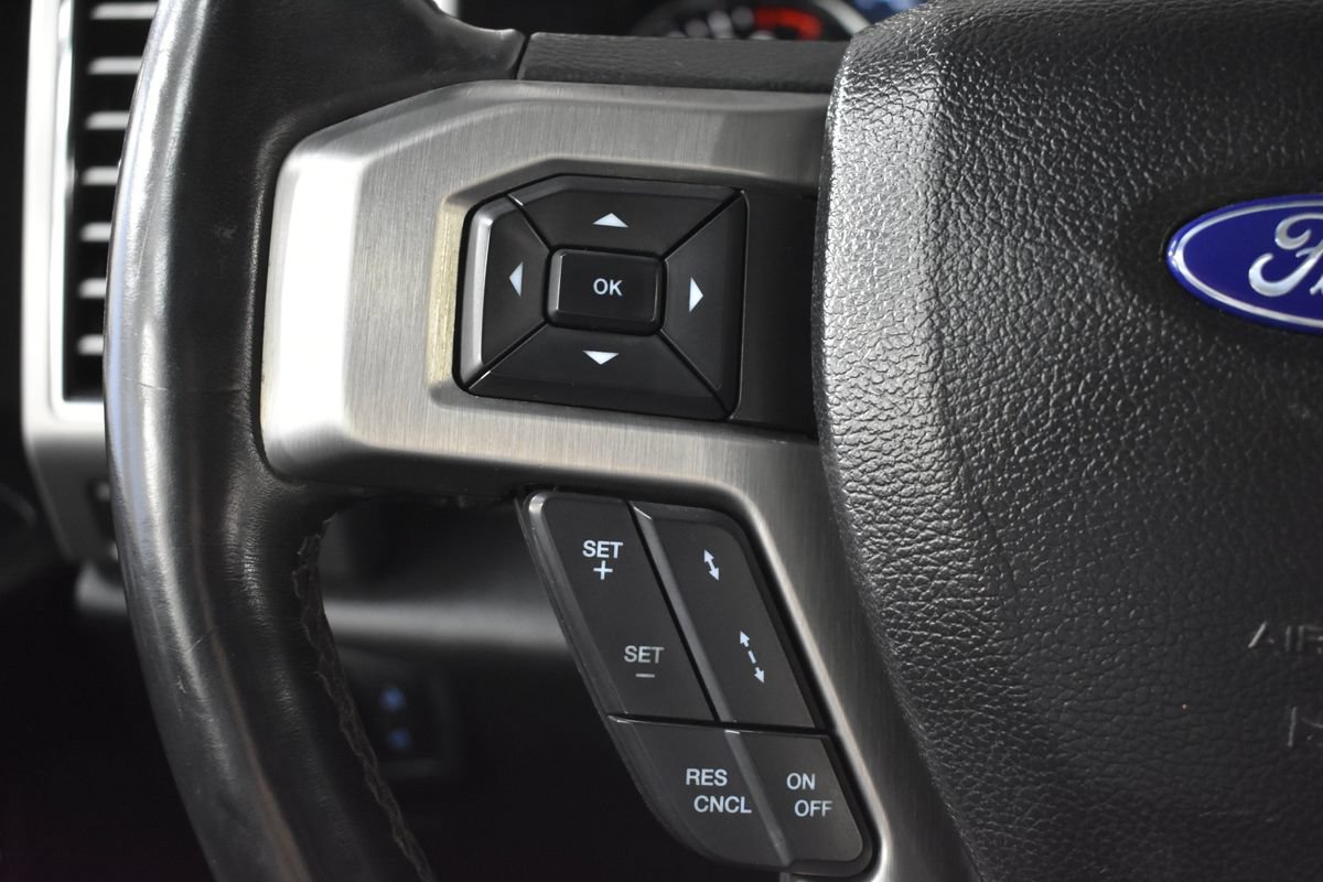 Used 2017 Ford F150 Platinum w/ Equipment Group 701A Luxury AWD/4WD image 15