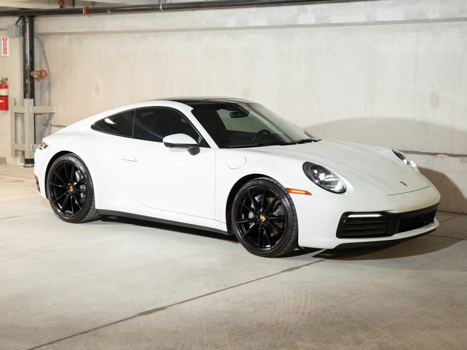 Certified 2024 Porsche 911 Carrera RWD image 7