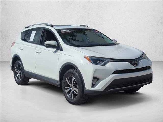 Used 2018 Toyota RAV4 XLE image 3