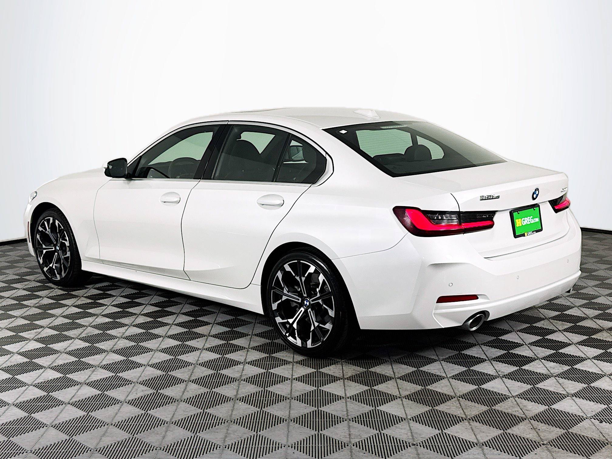 Used 2026 BMW 330i Sedan RWD image 6