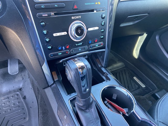 Used 2018 Ford Explorer Limited image 40