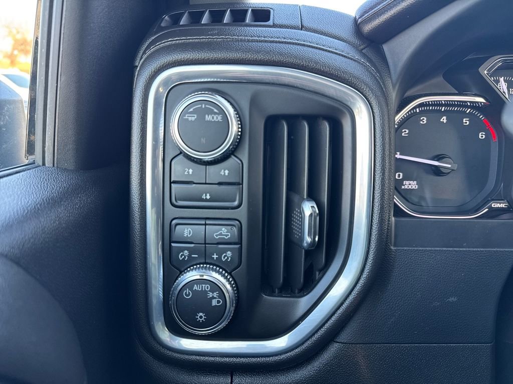 Used 2022 GMC Sierra 2500 SLE w/ SLE Convenience Package image 14