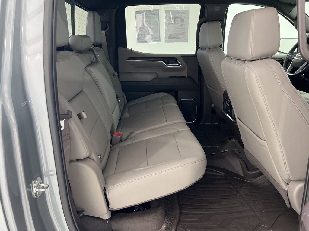 Used 2025 GMC Sierra 1500 SLT w/ SLT Premium Plus Package image 25
