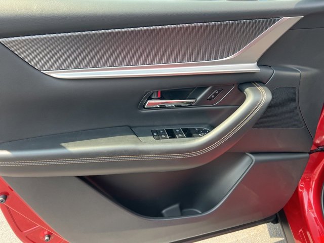 New 2025 MAZDA CX-70 Plug-In Hybrid w/ Premium Pkg image 27