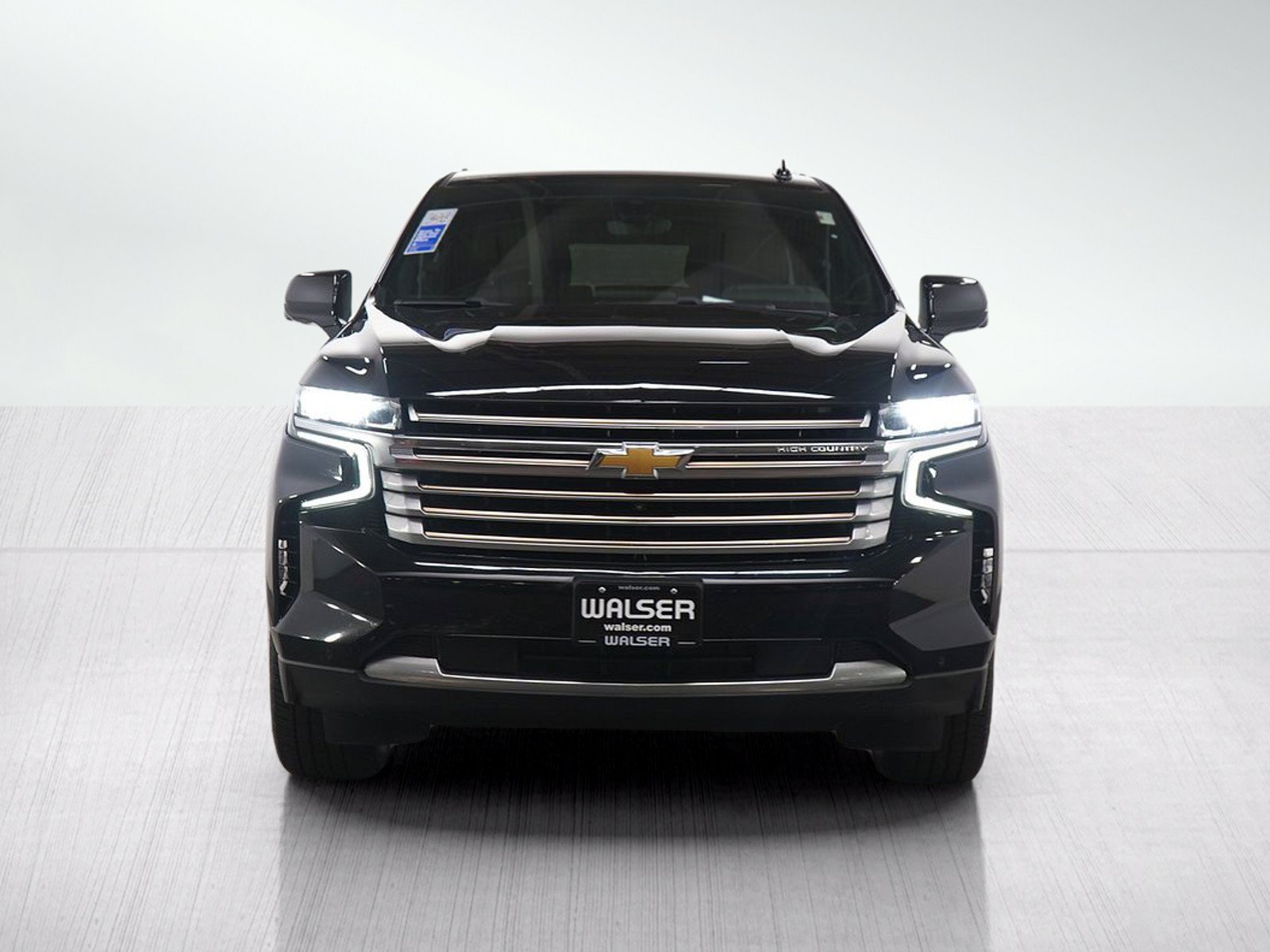 Used 2021 Chevrolet Suburban High Country AWD/4WD image 9