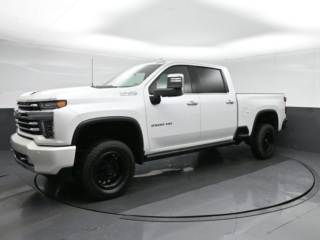 Used 2022 Chevrolet Silverado 2500 High Country w/ Safety Package II AWD/4WD image 3
