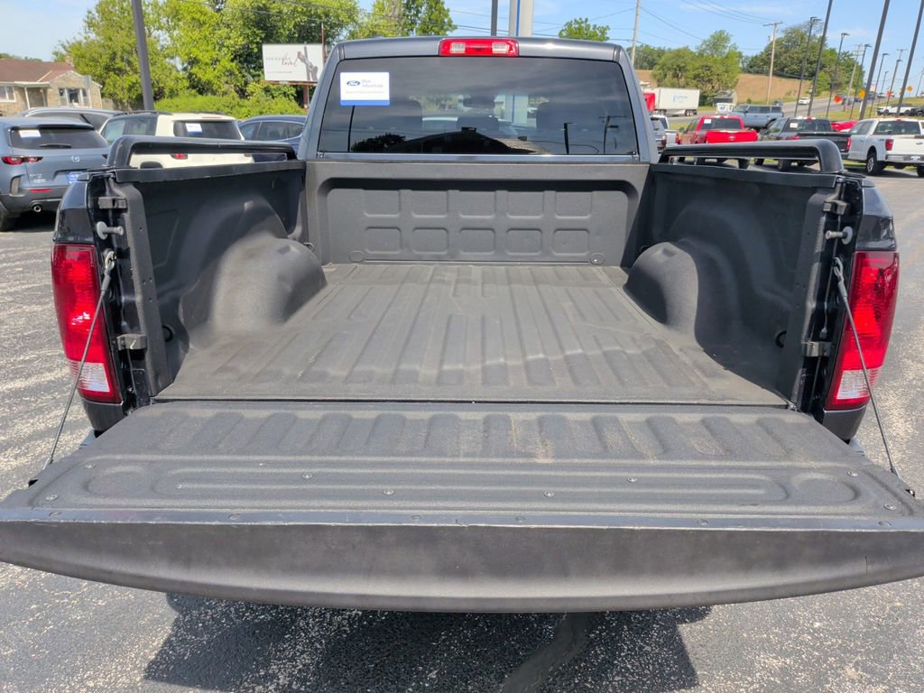 Used 2018 RAM 1500 Express w/ Express Value Package AWD/4WD image 27