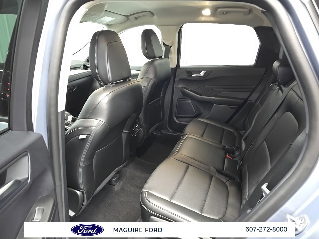 Used 2022 Ford Escape SEL image 33
