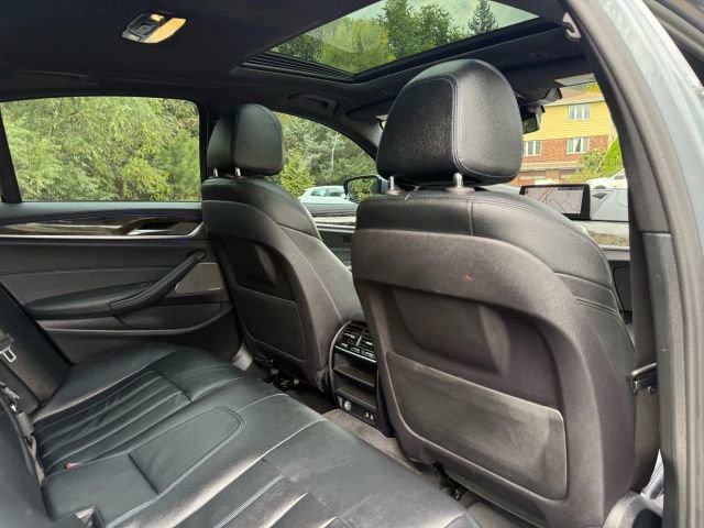 Used 2020 BMW 540i xDrive w/ M Sport Package AWD/4WD image 29