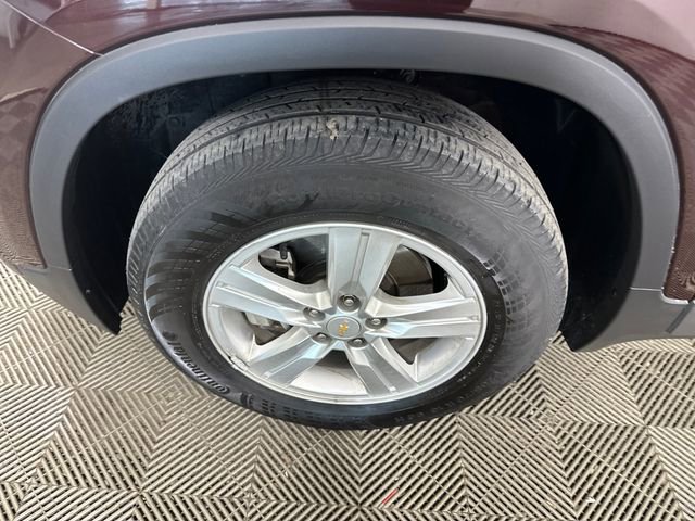 Used 2022 Chevrolet Trax LT w/ LT Convenience Package image 10