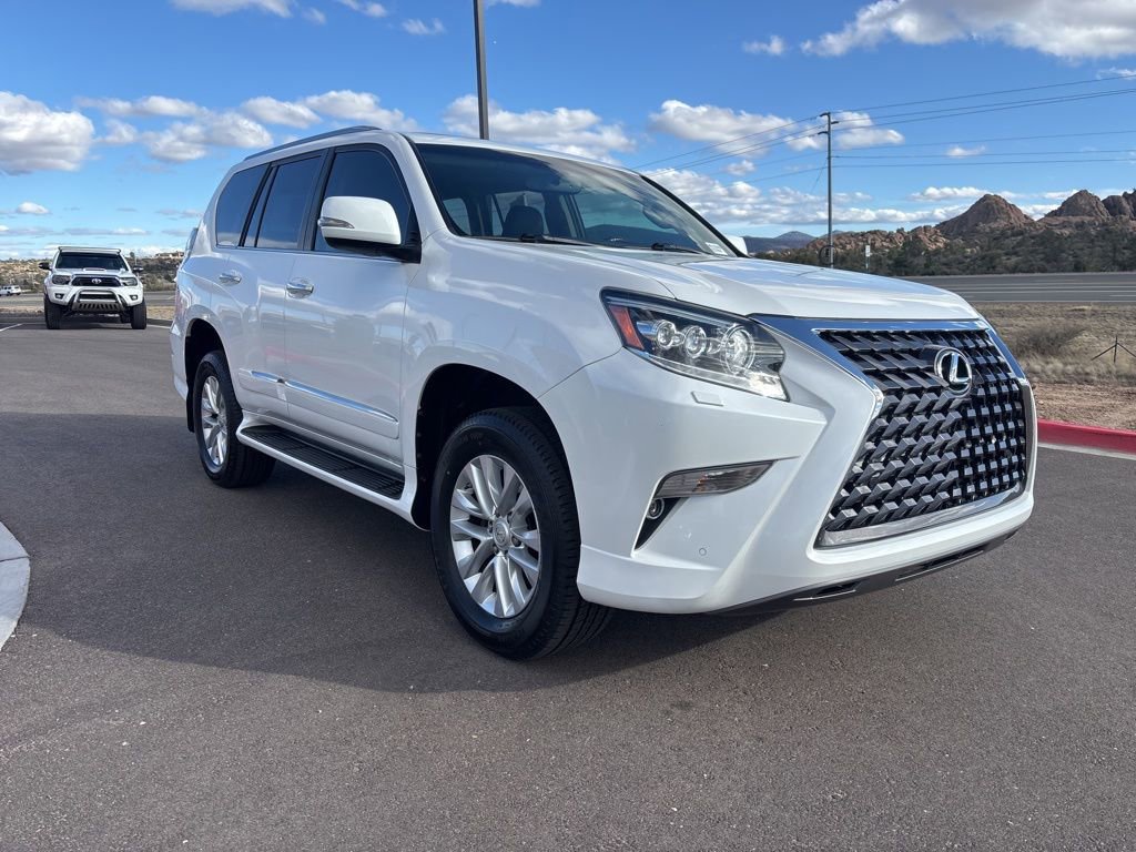 Used 2017 Lexus GX 460 Premium w/ Premium Package image 2