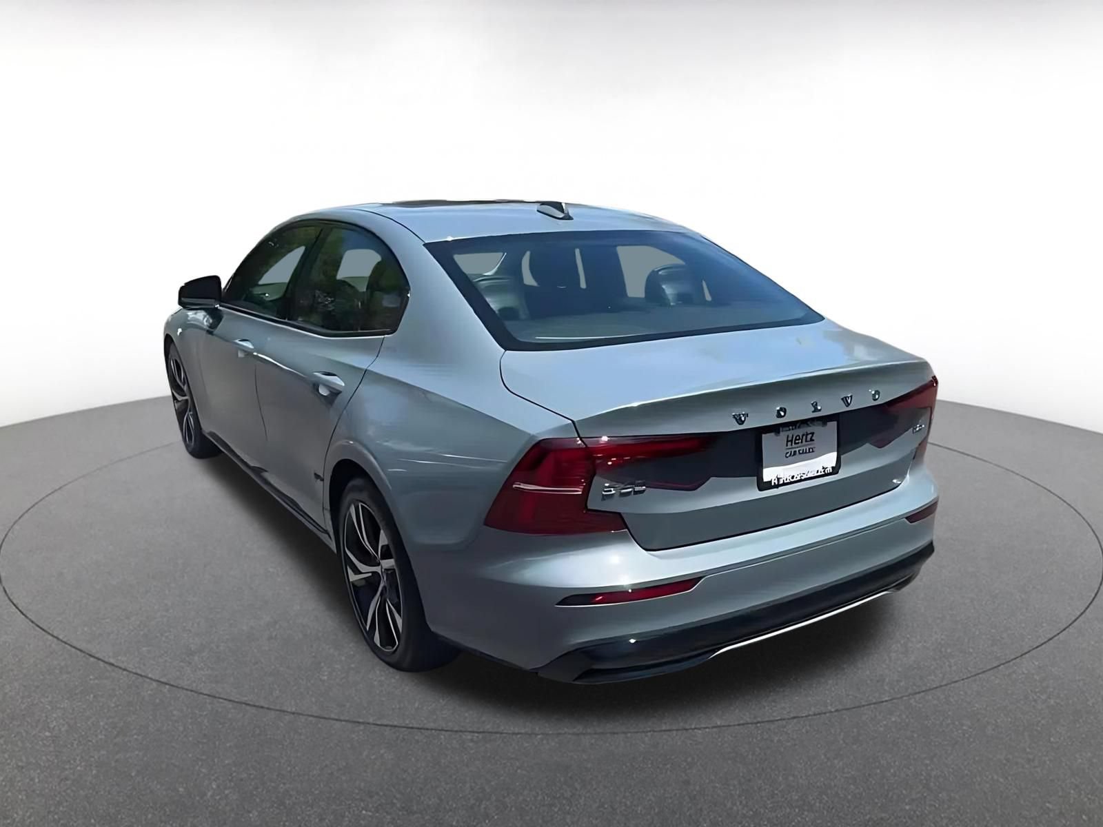 Used 2024 Volvo S60 B5 Core FWD image 11