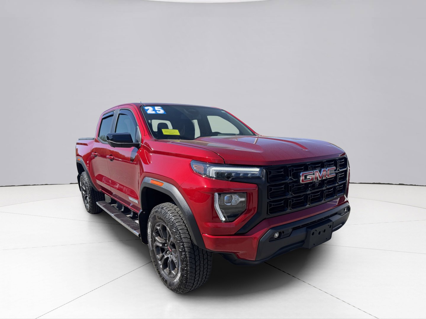 Used 2025 GMC Canyon Elevation w/ Convenience Package AWD/4WD image 7