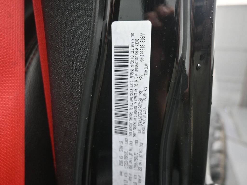 Used 2018 Jeep Wrangler Unlimited Rubicon AWD/4WD image 19