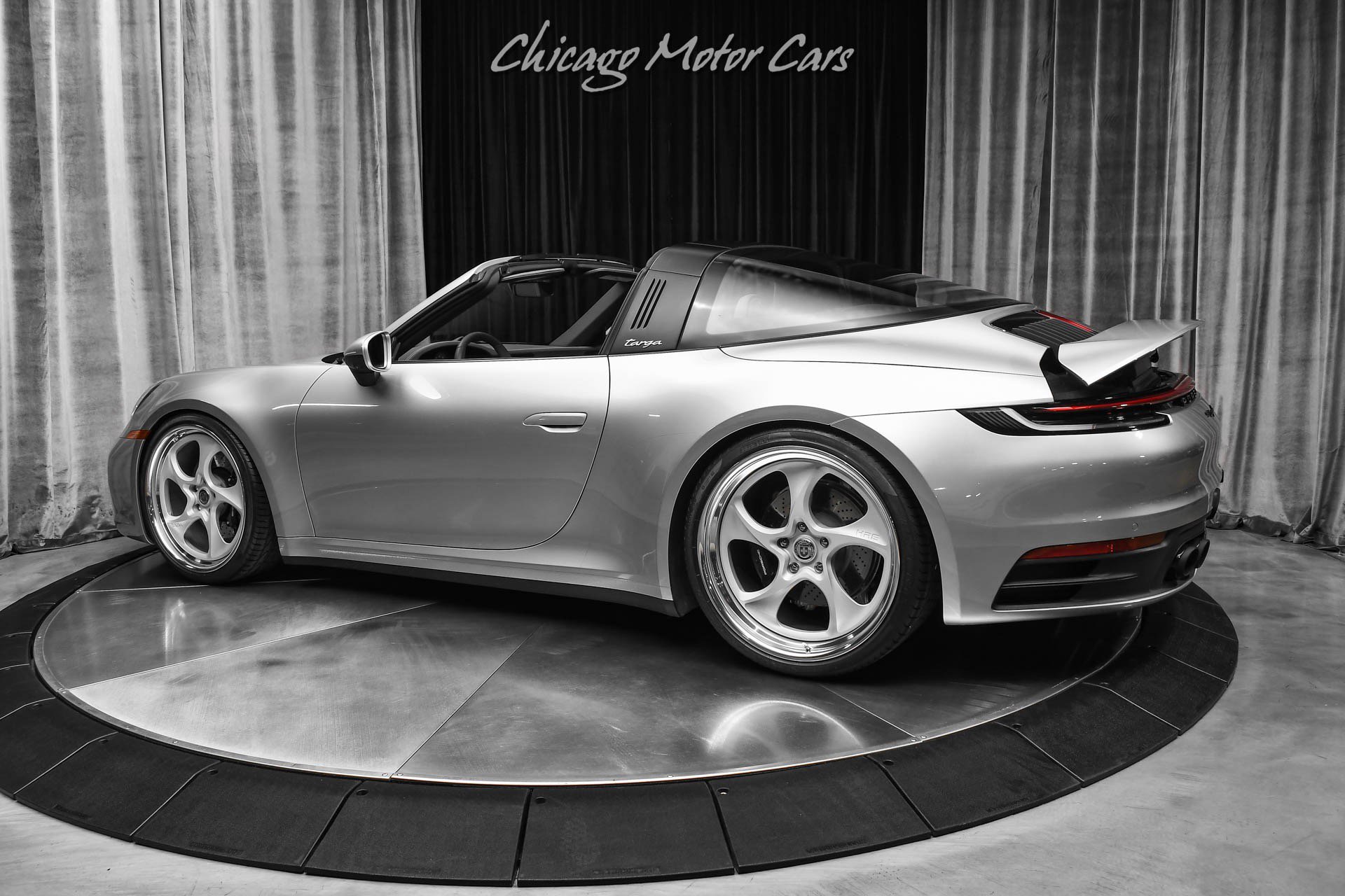 Used 2024 Porsche 911 Targa 4S image 3