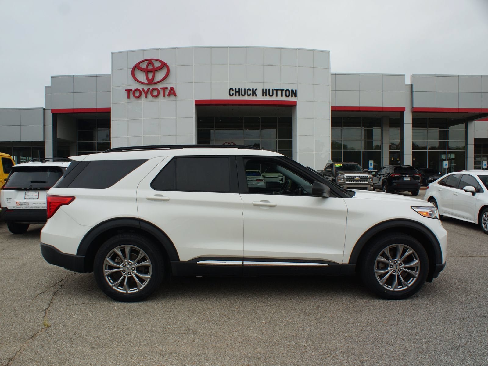 Used 2022 Ford Explorer XLT w/ Equipment Group 202A