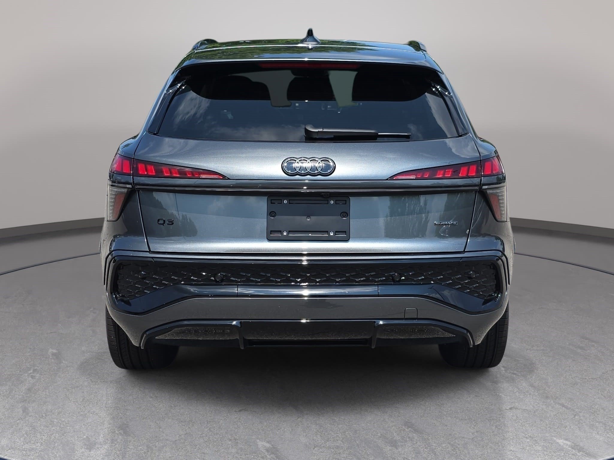 New 2026 Audi Q3 quattro 2.0T AWD/4WD image 7
