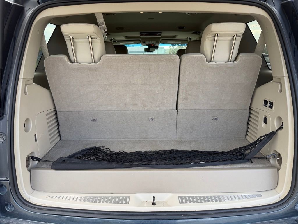 Used 2019 Cadillac Escalade Premium Luxury image 10