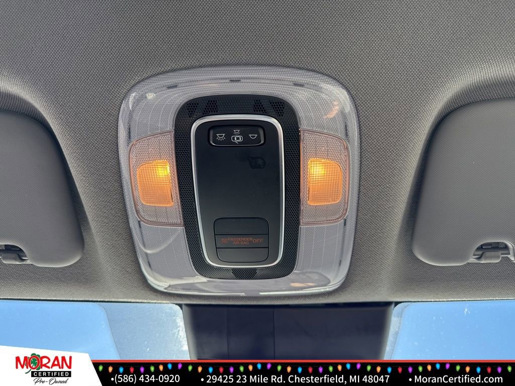 Used 2021 Hyundai Elantra SE image 18