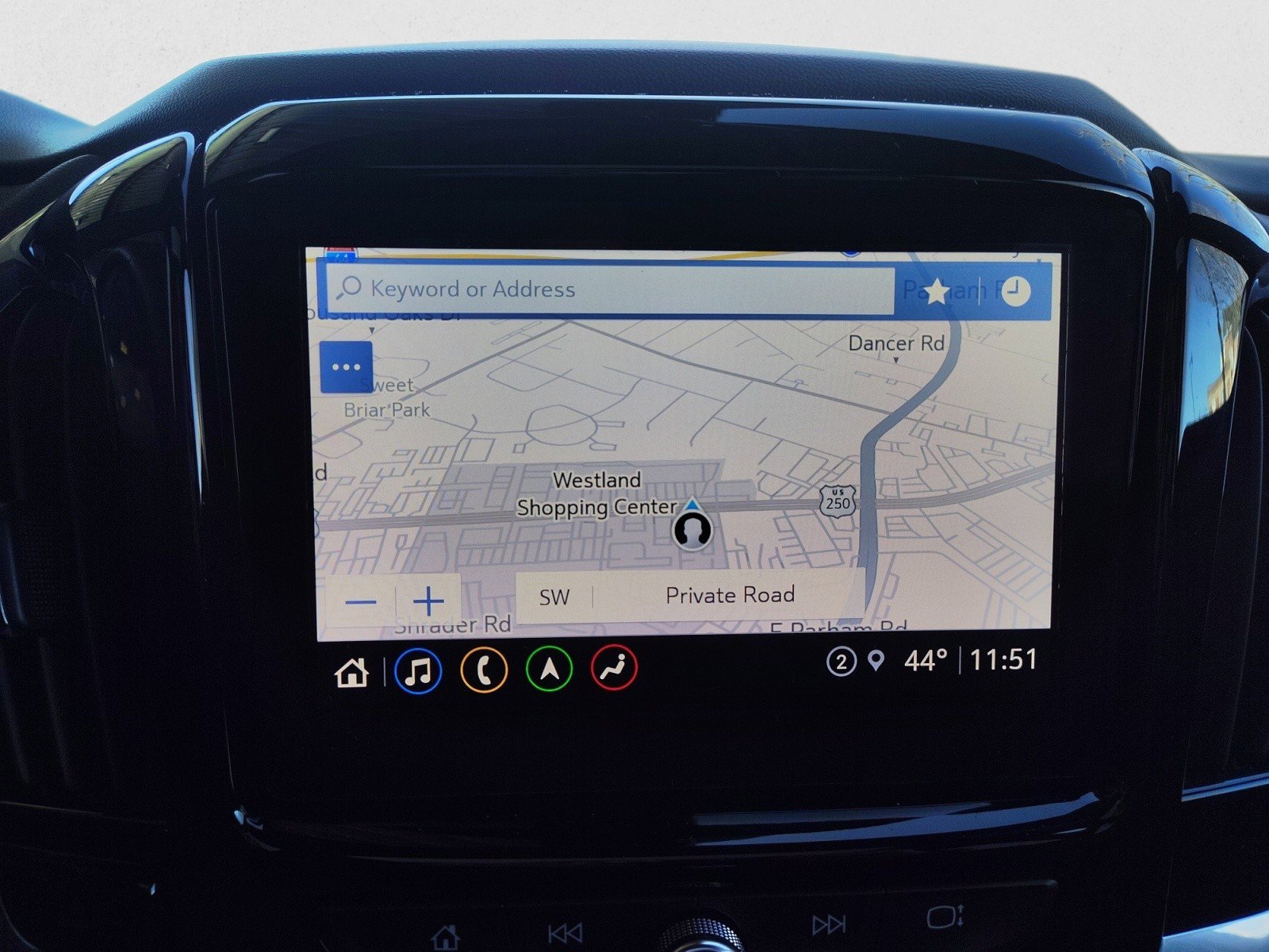 Used 2023 Chevrolet Traverse High Country image 16