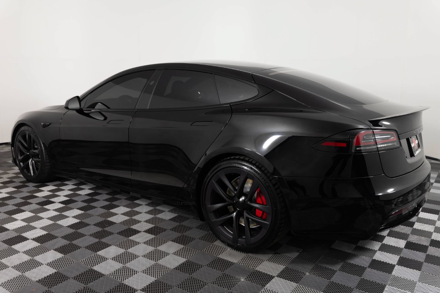 Used 2023 Tesla Model S Plaid AWD/4WD image 4